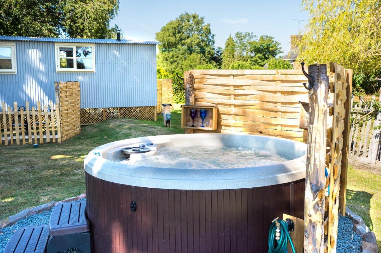 The Hideaway Hut - 1 Bed Shepherds Hut - Hereford Exteriér fotografie