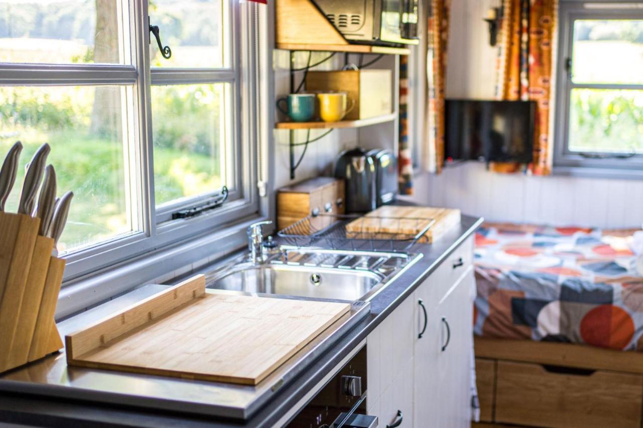 The Hideaway Hut - 1 Bed Shepherds Hut - Hereford Exteriér fotografie